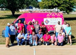 Worked with Union City Parks and Recreation and other community members to spruce up the basketball courts at a park. 